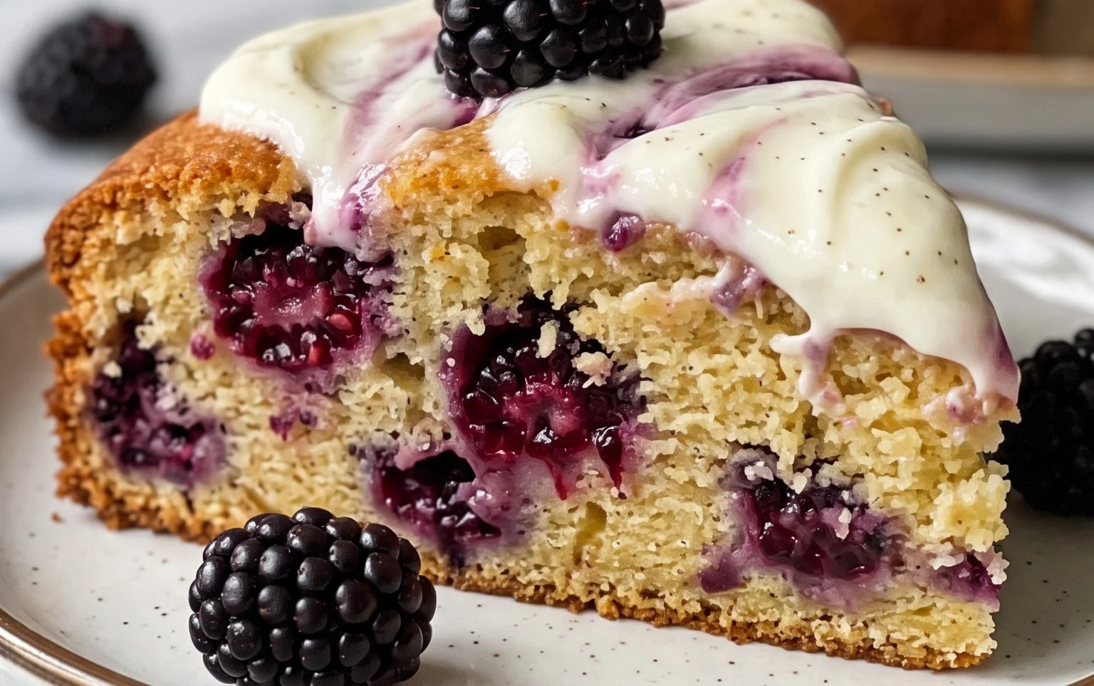 Blackberry Cake with Greek Yogurt and Vanilla